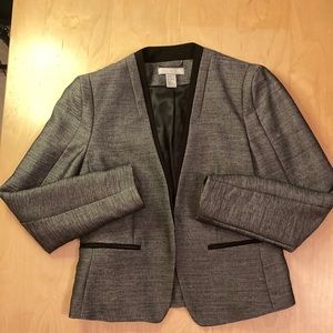 H+M Tuxedo style dressy blazer. Size 12.